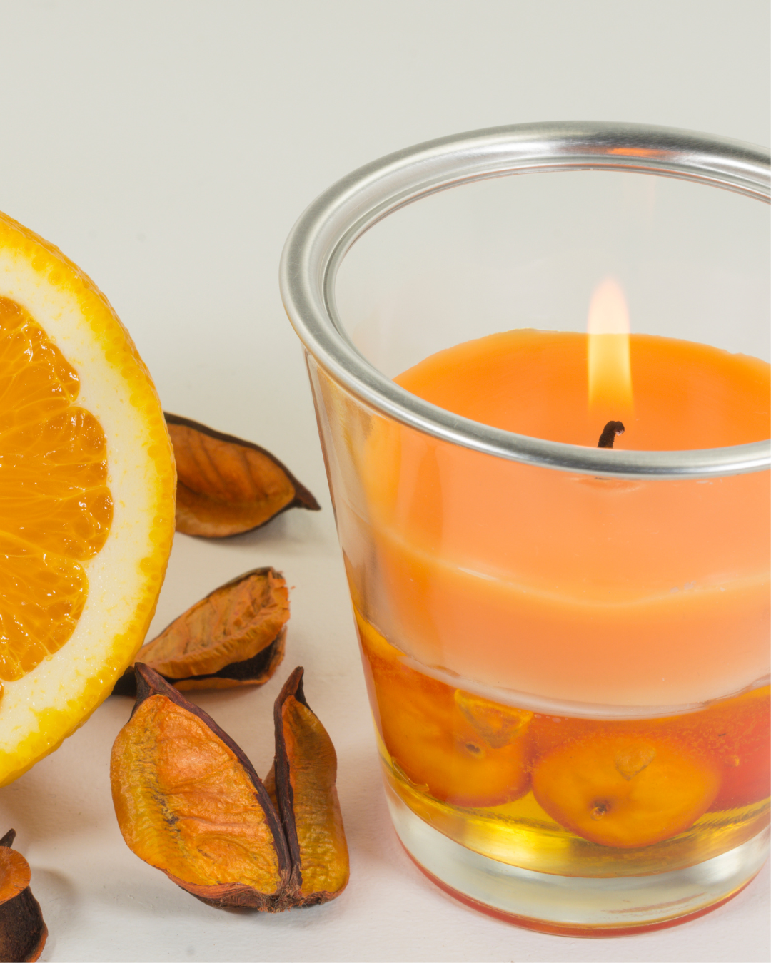  SWEET & CITRUS SCENTED CANDLES